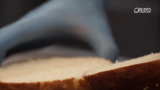 Без лица: работник фастфуда рассказывает правду о работе смотреть онлайн