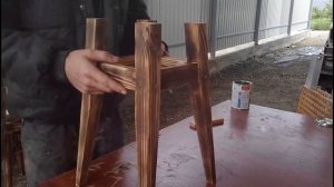 ✅ Декор дерева своими руками, обжиг табурета под старое дерево