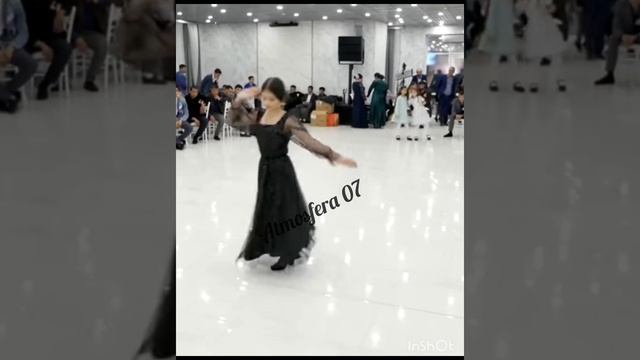 ЦыГаНочКа❤️кРаСавИца⚜️ТанЦуЕт?#цыганочка #wedding #shortvid /цыганские танцы