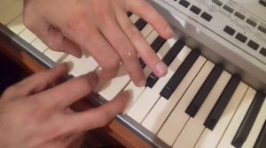 Смотреть всем!Четкая лезгинка на синтезаторе