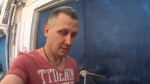 Компрессор не набирает давление выше 4 bar.