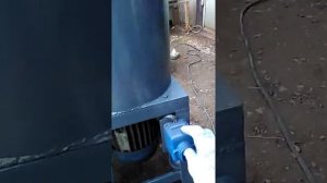 Самодельная корморезка  в работе .