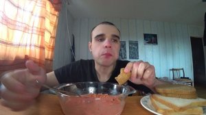 МУКБАНГАСМР БОРЩ с КУРИЦЕЙ, СМЕТАНОЙ, ХЛЕБОМ ЧЕРНЫМ и ЛУКОМОБЖОРУЖИН EATINGASMRMukbang#178