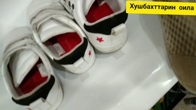 Как за 1-минут отбелить Белые Кроссовки, Кеды? смотреть онлайн