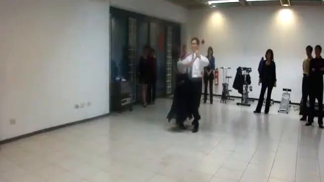 台中郵件處理中心國標舞舞蹈班TANGO 100 03 22~1 смотреть онлайн