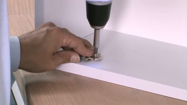 Монтаж скрытых петель с разметочным шаблоном: Сделай сам с Hettich смотреть онлайн