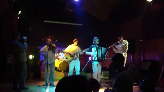 Минус Трели исполняют что-то ингерманландское смотреть онлайн