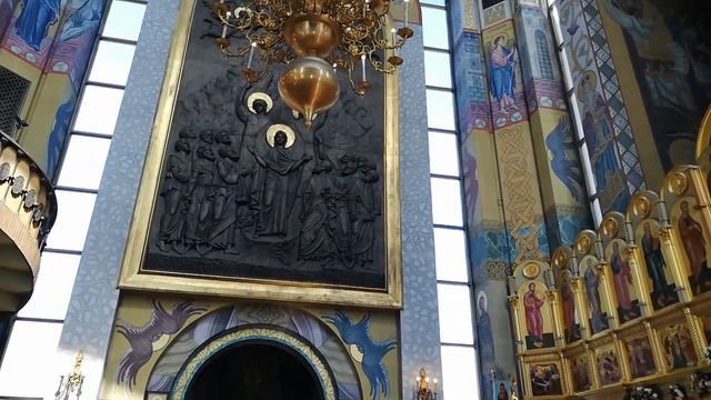 Москва. Храм "Георгия-Победаносца" парк Победы, 5мая 2019г. смотреть онлайн