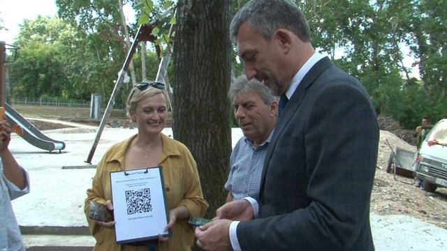 Василий Орлов посетил строящийся сквер смотреть онлайн