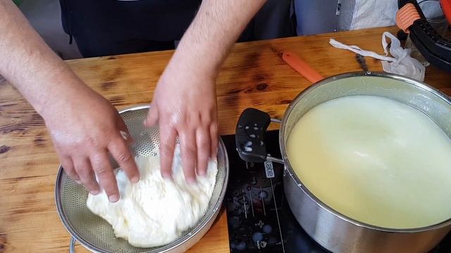 Сыр Моцарелла из молока. Моцарелла за 20 минут у Вас на столе.