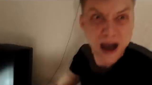 Да не БОМБИТ У МЕНЯ НЕ БОМБИТ!