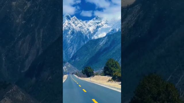 📍Гора Эверест. Самая высокая в мире, её высота над уровнем моря составляет 8848 метров.🏔 #love