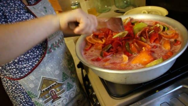 ЛЕЧО / СТЕНУ ДОШТУКАТУРИЛ / КАКОЙ ПЕРЕЦ ВКУСНЕЕ смотреть онлайн