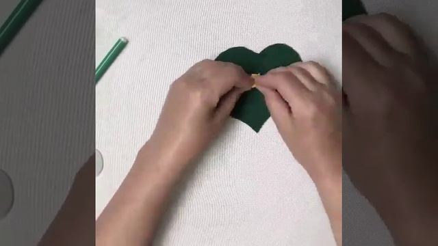 Кувшинка из пластиковых ложек смотреть онлайн