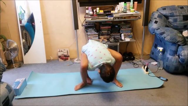 The YOGA challenge! смотреть онлайн