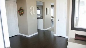 Как выбрать ламинат, двери и плинтуса