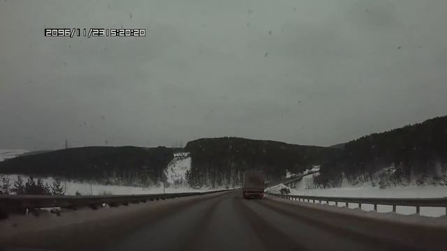 SafeHouse.Life/Трасса М5, опасный обгон, на волосок от смерти смотреть онлайн