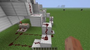 [Minecraft] Простая дверь на поршнях с кнопкой