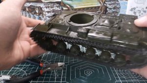 Сборка модели - КВ-1 Советский тяжёлый танк с пушкой Л-11 (обр.1940)  1/35 (ZVEZDA)