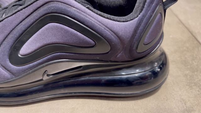 Nike Air Max 720 Total Eclipse AR9293-003 смотреть онлайн