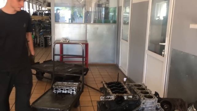 Как ЭТО передвигается по дорогам?! Капитальный ремонт двигателя G4EC/G4EB.