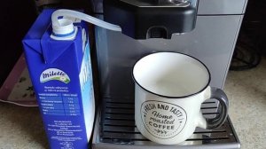 SAECO Lirika One Touch Cappuccino excellent coffee machine