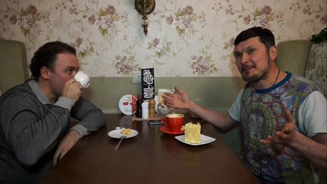 Угостили вкусным кофе и тортом людей, оказавшихся в сложных жизненных ситуациях. #МеняемЖизнь
