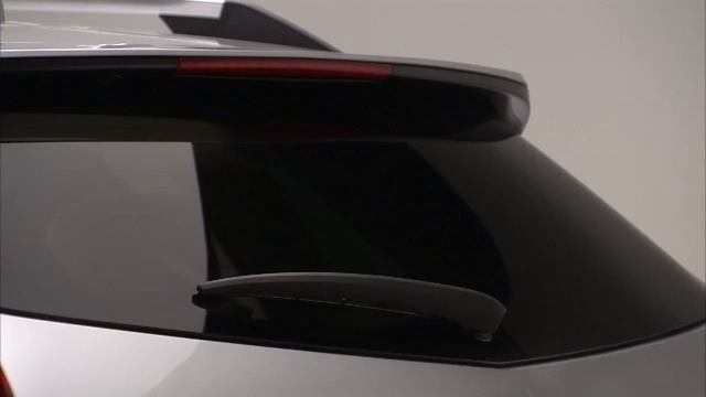 Как работает стеклоочиститель в Cadillac? смотреть онлайн