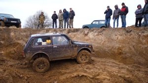 НИВА против УАЗа! Что лучше и надёжнее на бездорожье?