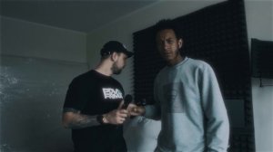 Pra(Killa_Gramm) _ MIDIBlack - Черные пакеты. (Full live _ Музыка BLOWINUP).mp4