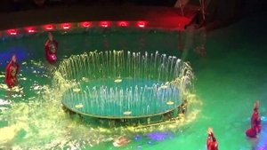 Цирк на воде  Номер десятый Огонь