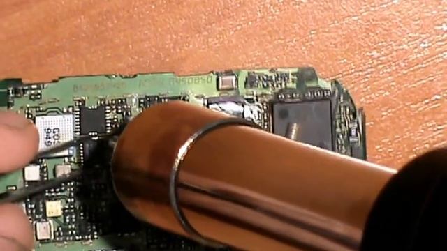 Паяльный фен GJ-8018LCD смотреть онлайн