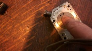 Устройство, работа и неисправности  топливного насоса дизельной печки.