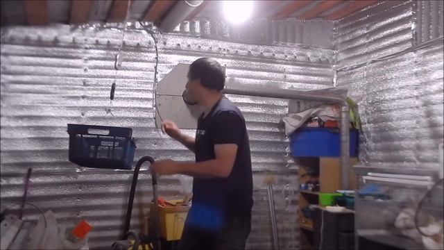 Выращиваем кур бройлеров. 1 Месяц. Взвешивание! смотреть онлайн