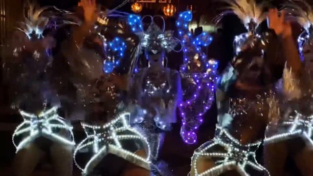 FireAngels - Световое зеркальное шоу в Москве на праздник, юбилей, свадьбу