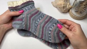 Женские носки спицами с каймой подробный МК #knitting #вязание #design #носкиспицами #носки