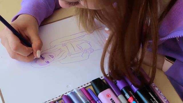 DIBUJE SOLO CON COLOR MORADO! ART CHALLENGE 💜🌈 Dani Hoyos смотреть онлайн