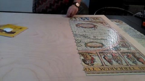 Наклеиваем пазл