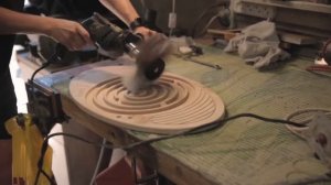 Шлифовка фанеры щеточно-лепестковым барабаном