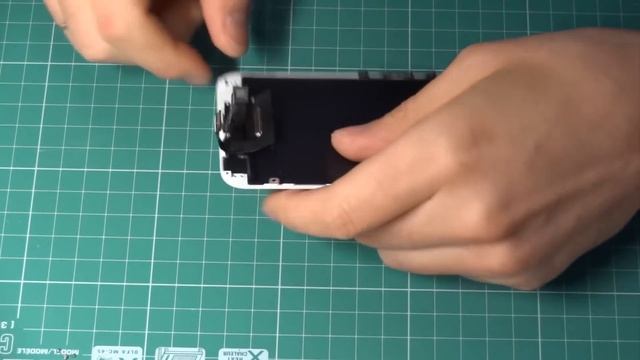Ремонт iPhone 6 (замена модуля дисплея) смотреть онлайн
