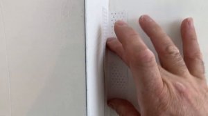 Как установить перфорированный  уголок в плоскость