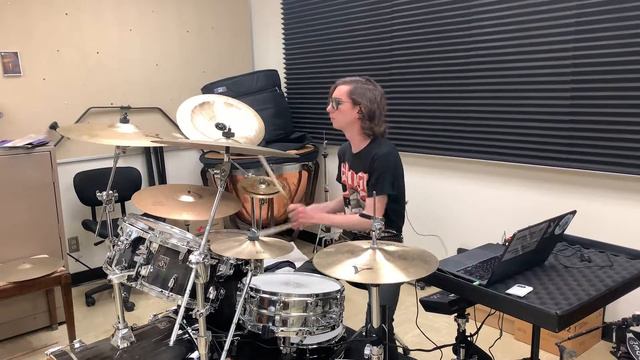 Korn - "Freak On a Leash" - Drum Cover смотреть онлайн