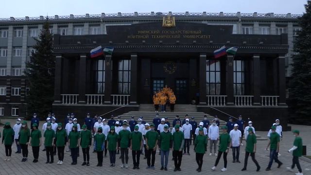 Октябрьский башкортостан школы. УГНТУ '14 Октябрьский Башкортостан. Английская школа Октябрьский Башкортостан. 12 Школа в Октябрьском Башкортостан. Октябрьский город Башкортостан школа 16.