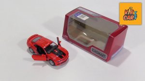 Распаковка игрушки машинки - красный спортивный шевроле. Кир Кар Тойс