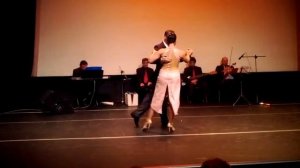 Luisa Calle y Jhonatan García en Lima, milonga