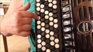 ОДЕНУ Я ЧЁРНУЮ ШЛЯПУ Разбор на баяне (COVER)