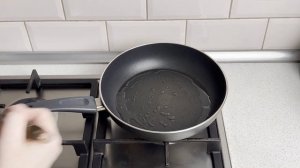 КАК ПРИГОТОВИТЬ ОЛАДЬИ НА ДРОЖЖАХ ПЫШНЫЕ С ЯЙЦАМИ НА ВОДЕ? Воздушные, как пух, на завтрак