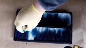 НЕПРИЯТНОГО ЗАПАХА НЕ БУДЕТ ЕСЛИ ФИЛЬТР САЛОНА ОБРАБОТАТЬ БРИЛЛИАНТОВЫМ ЗЕЛЁНЫМ РАСТВОРОМ