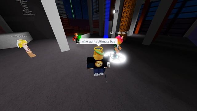 Roblox Parkour - Trolling people with Bag Shirt смотреть онлайн