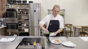 Как увеличить срок хранения куриных яиц